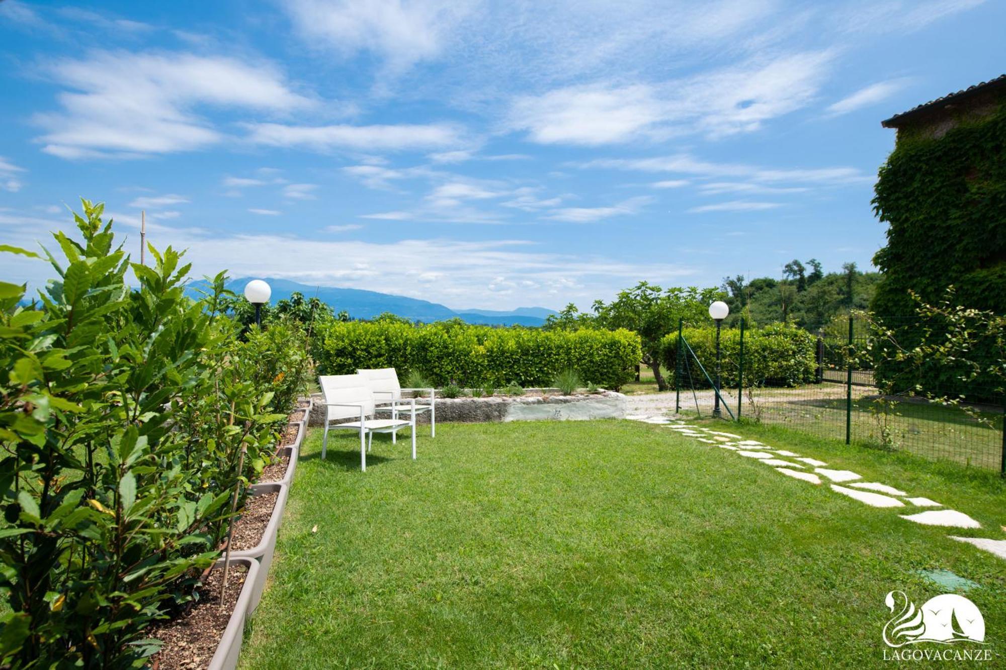 Il Podere Del Bardo Puegnago Buitenkant foto